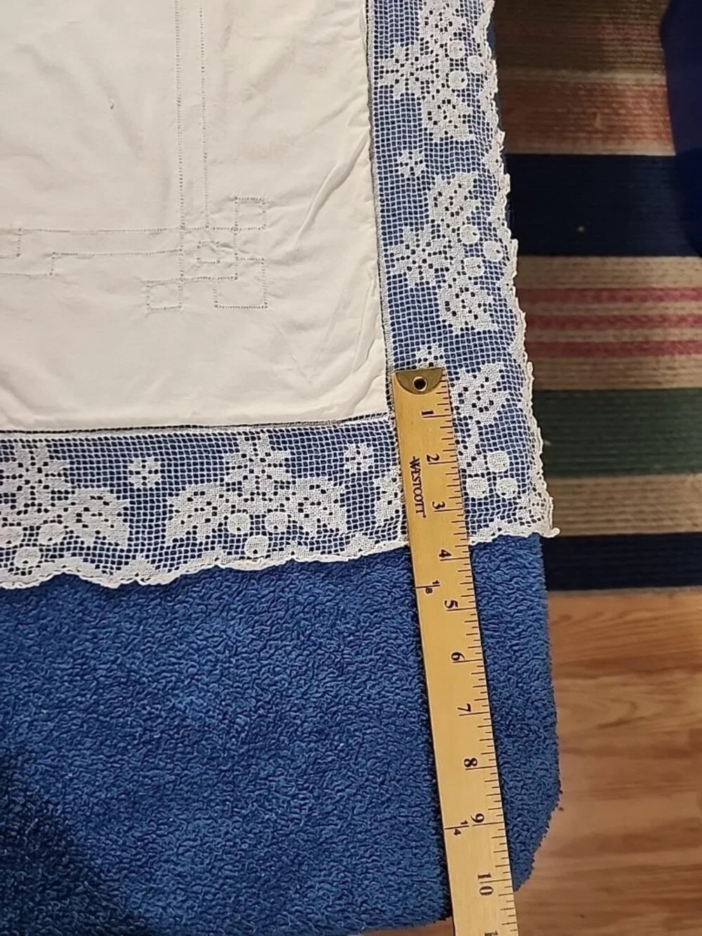 2 Lace Trimmed Embroidered Embellished White Cotton Victorian Pillow Shams Large